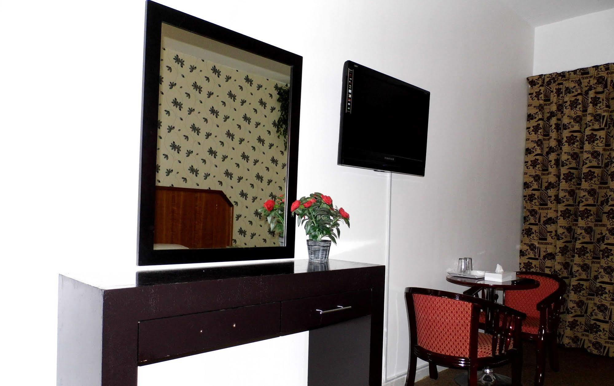Al Zahabiya Hotel Apartments Dubaj Kültér fotó